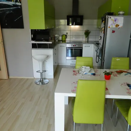 Green Apartman * ברנו
