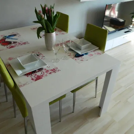 דירה Green Apartman